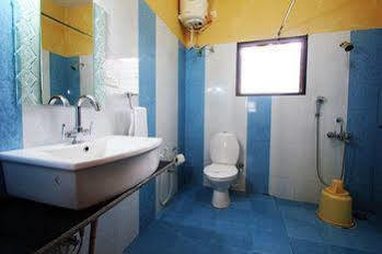 Porcupine Castle Otel Polibetta Dış mekan fotoğraf